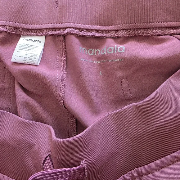 Mandala Women's Mauve Jogger Set - Picture 8 of 9